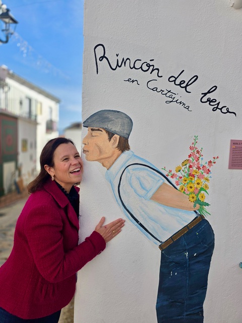 Posing on the "kissing corner". Photo © Karethe Linaae